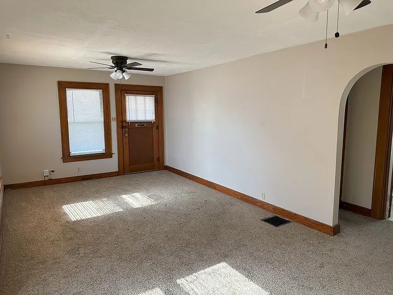 2080 SW Washburn Ave — Photo 17