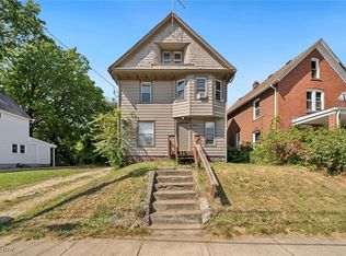 472 Spicer St, Akron, OH 44311
