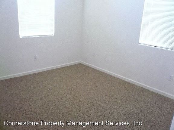 4th image of 4142 Malta Island St