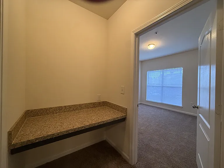 Wesley Kensington Apartments at Stonecrest — Photo 249