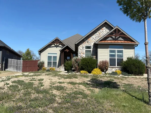 3760 Bitterroot St, Bentonville, AR 72712