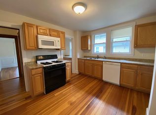 16 Newton Rd FLOOR 2, Arlington, MA 02474