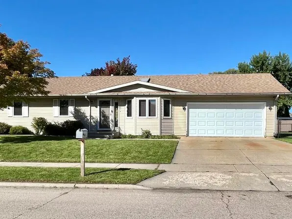 1315 W 9th St, Belvidere, IL 61008