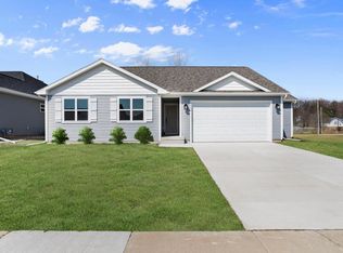 352 Dahlia Drive #036, Stoughton, WI 53589