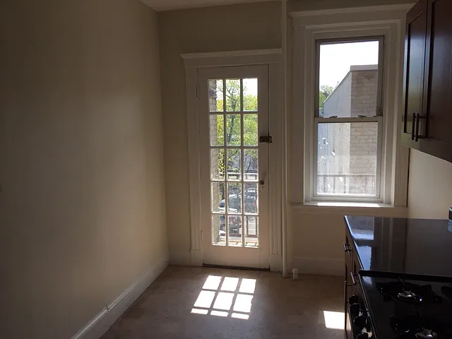 8 Vinal St #15 — Photo 3