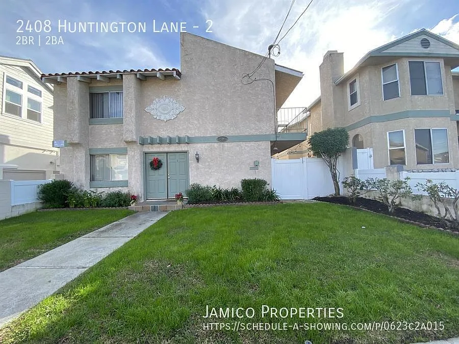 2 bed, 1.5 bath, 900 sqft, $2,900 — Photo 2