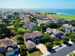 58 Spyglass Ct, Half Moon Bay, CA 94019