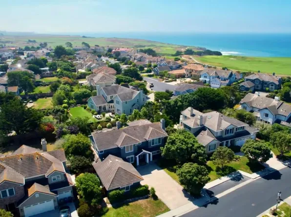 58 Spyglass Ct, Half Moon Bay, CA 94019