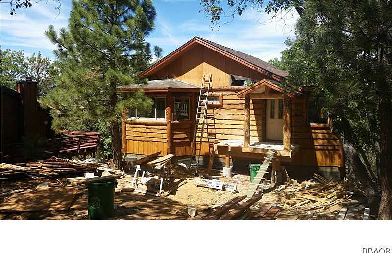 1st image of 529 Villa Grv