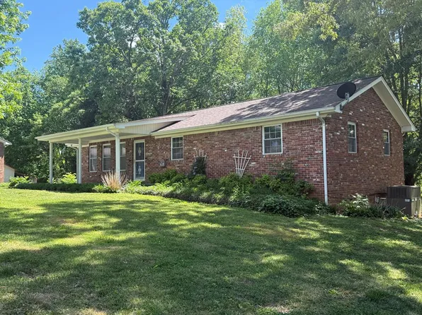 516 Thomas St, Sparta, TN 38583