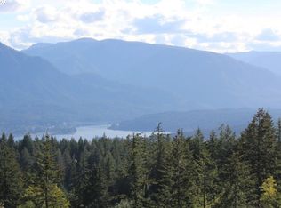 0 Loop Rd, Stevenson, WA 98648