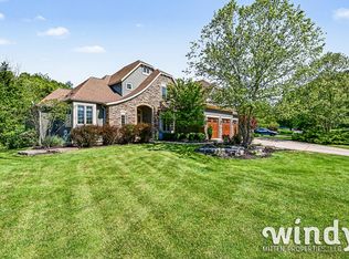 1330 Glen Ellyn Dr SE, Grand Rapids, MI 49546
