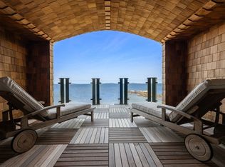 62 Bay St, Quincy, MA 02171