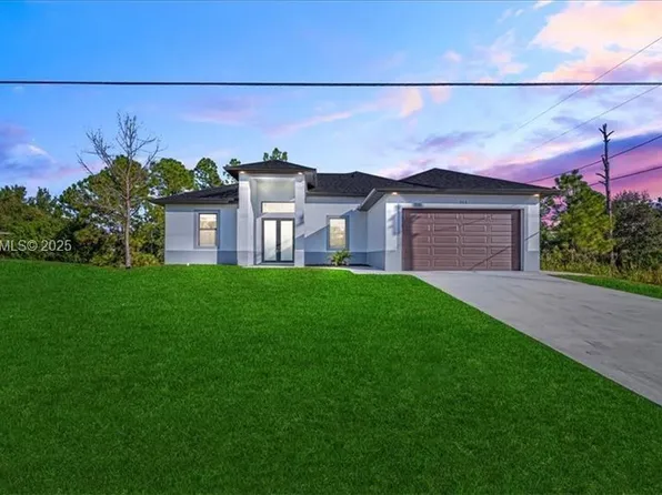 203 E 10th St, Lehigh Acres, FL 33972