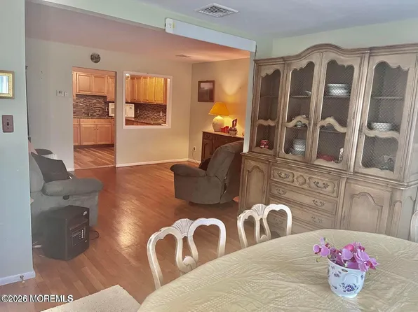 2 D Blue Jay Street, Manchester, NJ 08759