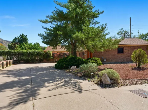 4013 Glen Canyon Ct NE, Albuquerque, NM 87111