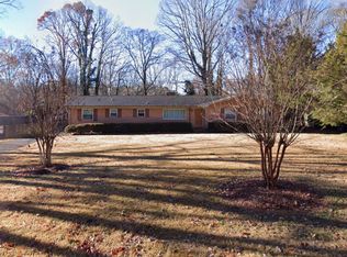 8100 Wilson Woods Dr, Mint Hill, NC 28227