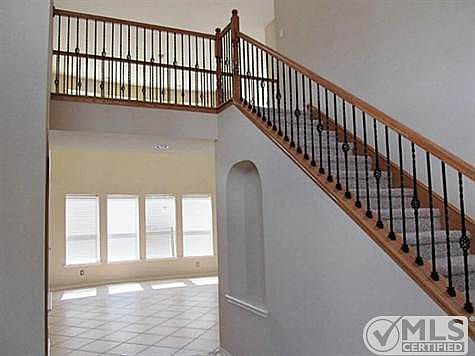 4th image of 10256 Knights Ct