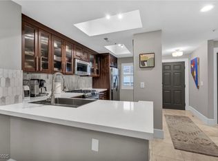 220 E Flamingo Rd UNIT 426, Las Vegas, NV 89169