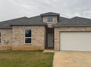 331 Port Dr, Gun Barrel City, TX 75156