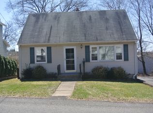 107 Sherwood Ave, Mahwah, NJ 07430