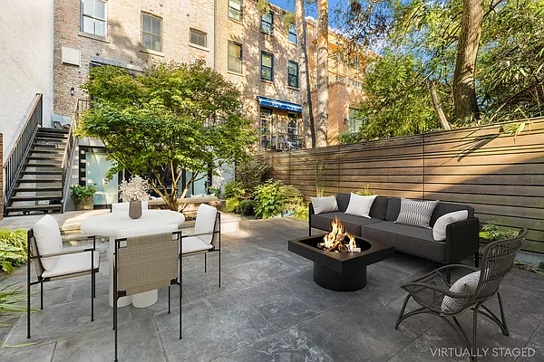 Sold by Corcoran | media 21