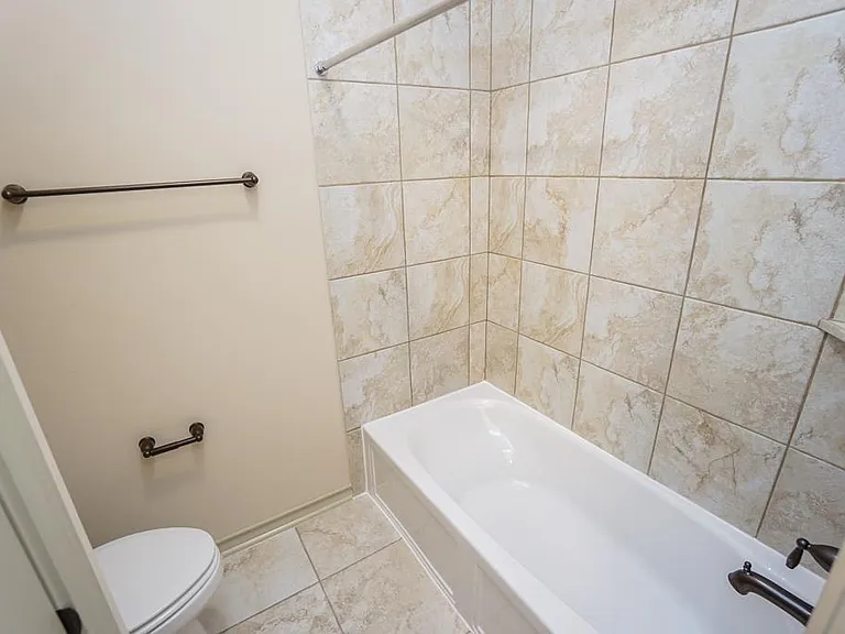 2206 Argos Dr — Photo 26