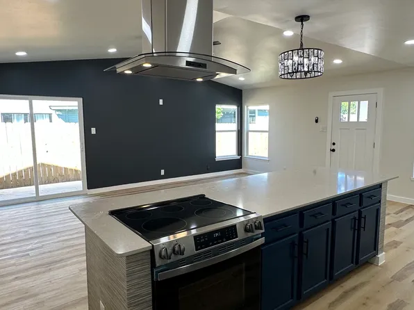 6806 Arbor Springs Dr #1, San Antonio, TX 78249