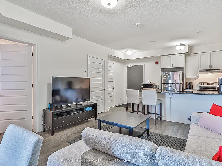 2 Adam Sellers St #601 — Photo 9