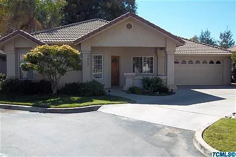 2429 Capitol Ct photo 1