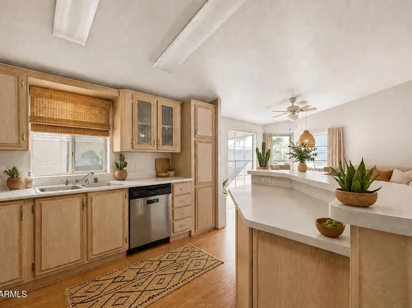 7810 W PEORIA Avenue #152, Peoria, AZ 85345