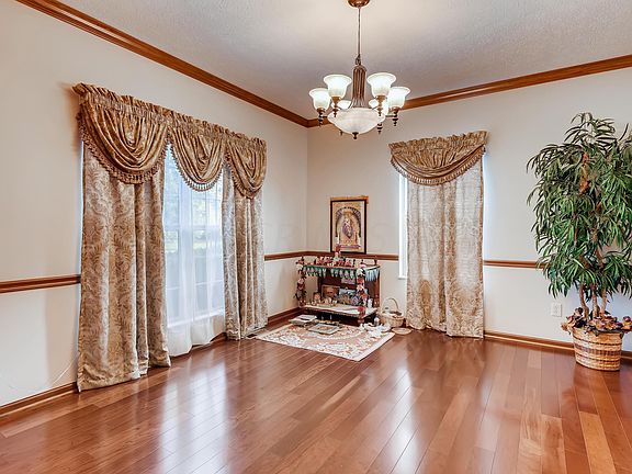 3rd image of 6831 Myrtlestone St