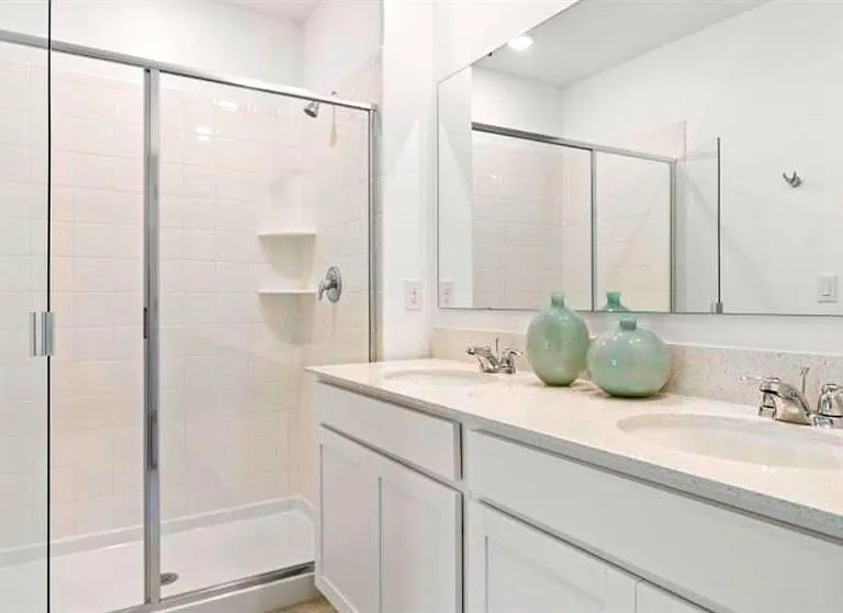 3095 Armstrong Ave — Photo 10