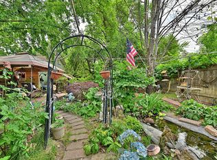 309 W 1st St, Phoenix, OR 97535