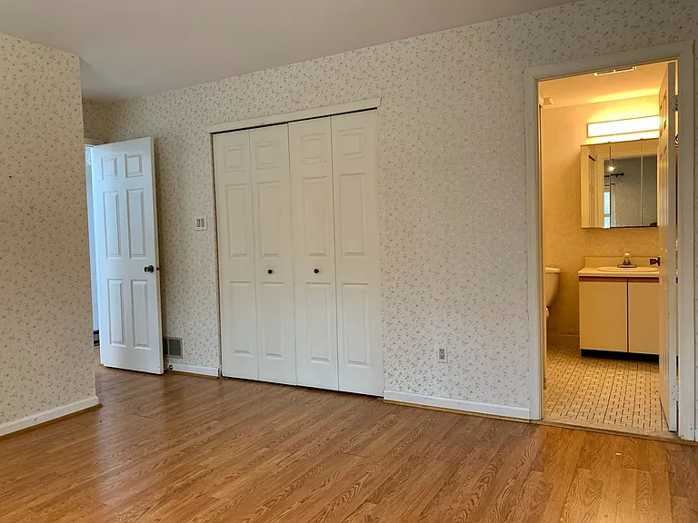 2751 Pennsylvania Ave #B107 — Photo 33
