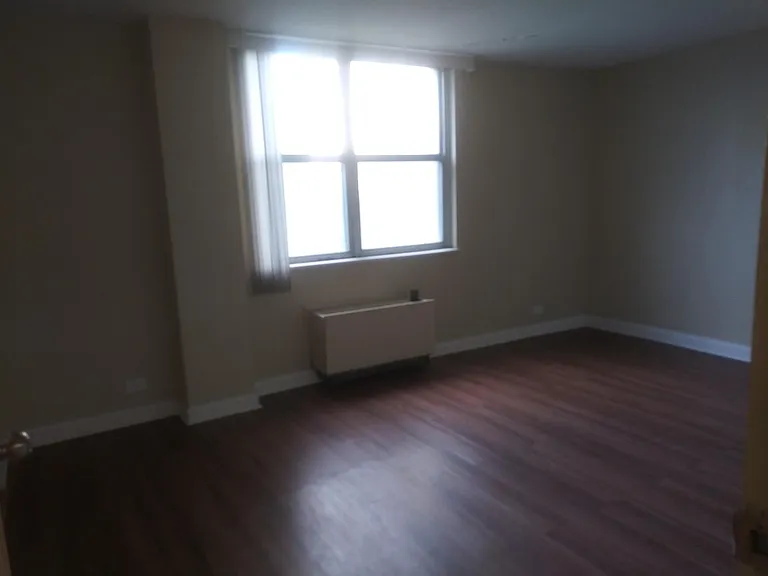 4351 W 76th St #108 — Photo 5