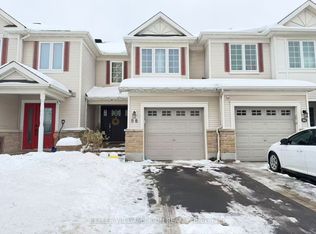 88 Hawktree Rdg, Ottawa, ON K2J5N3