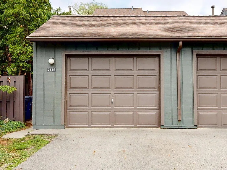 2609 Meade Ct — Photo 26