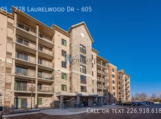 605-778 Laurelwood Dr #605, Waterloo, ON N2V 2W7