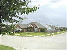 4th image of 1931 Winding Hollow Dr