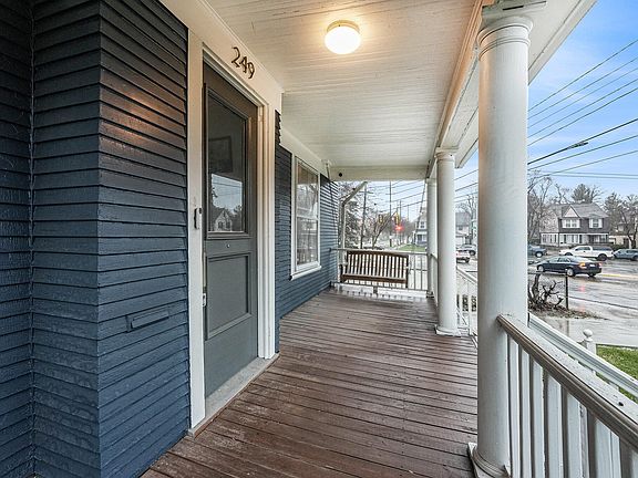 4th image of 249 Fuller Ave SE