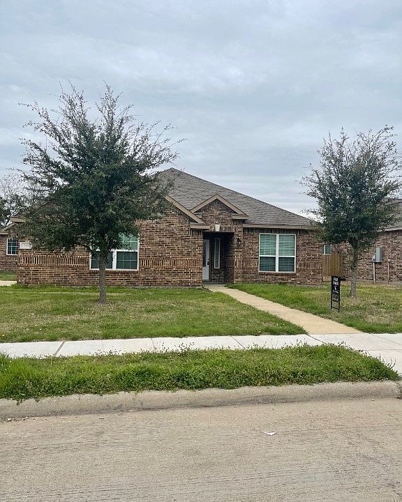 714 Shady Meadow Ln, Glenn Heights, TX 75154 MLS 20287614 Zillow