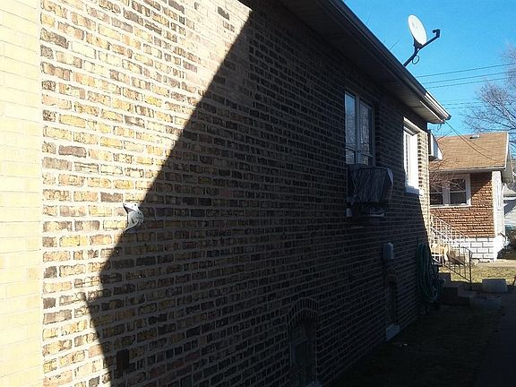 4th image of 3829 Ivy St