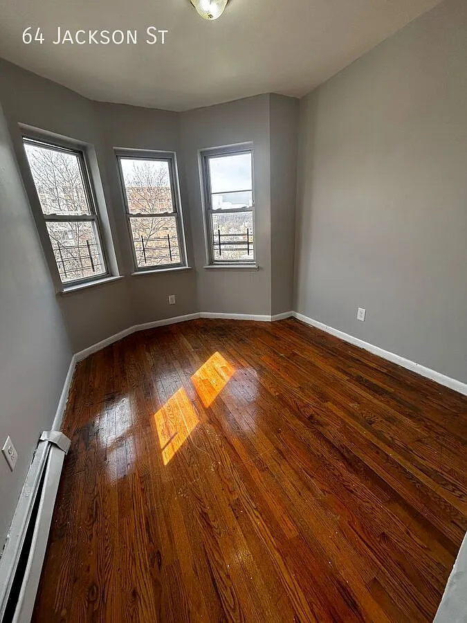 2 bed, $2,400 — Photo 2