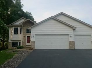 897 18th Ave SE, Cambridge, MN 55008