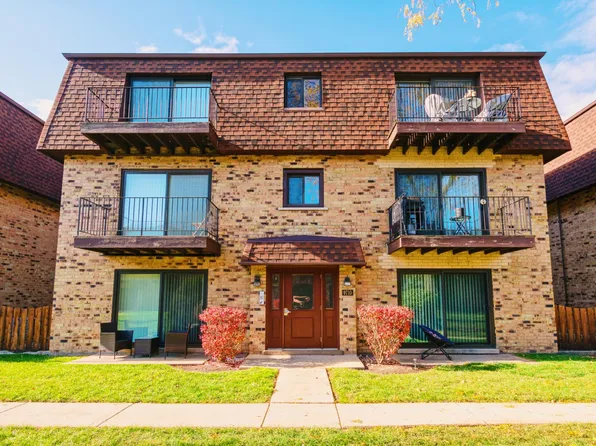 9710 Bianco Ter #3E, Des Plaines, IL 60016