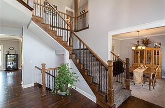 5th image of 22524 W 61st St