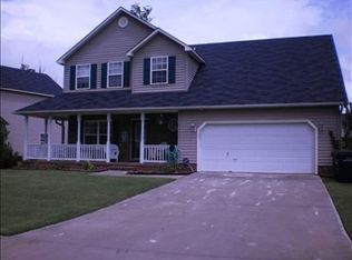 102 Dunhill Ct, Jacksonville, NC 28546