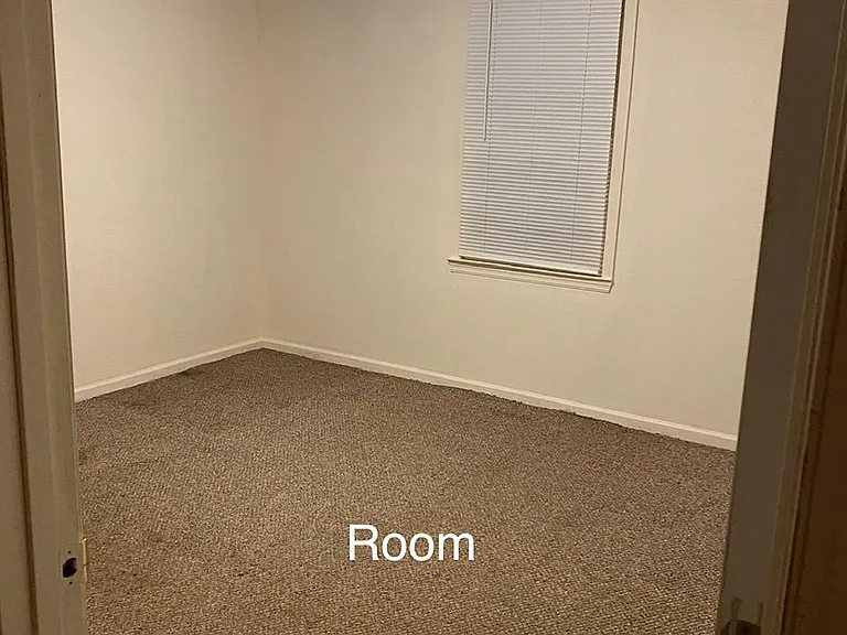 2913 Walnut Ave — Photo 9