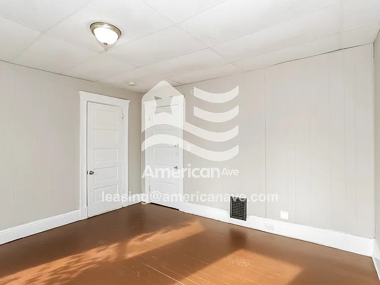 765791_009_main_bedroom_9.jpg